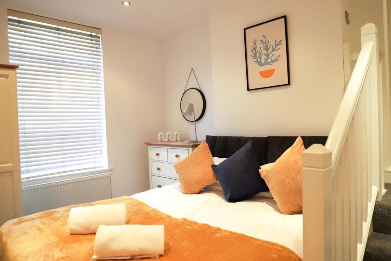 New- Modern 2Br Apt Wifi Sleep5 City Centre Aparthotel Sheffield Esterno foto