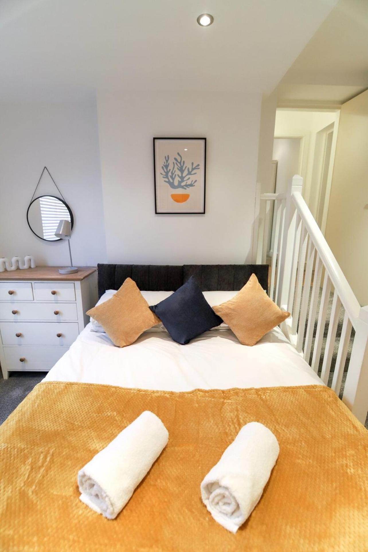 New- Modern 2Br Apt Wifi Sleep5 City Centre Aparthotel Sheffield Esterno foto