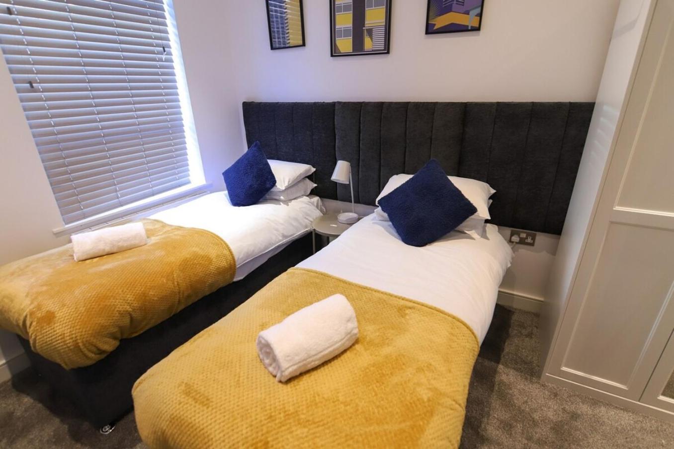 New- Modern 2Br Apt Wifi Sleep5 City Centre Aparthotel Sheffield Esterno foto